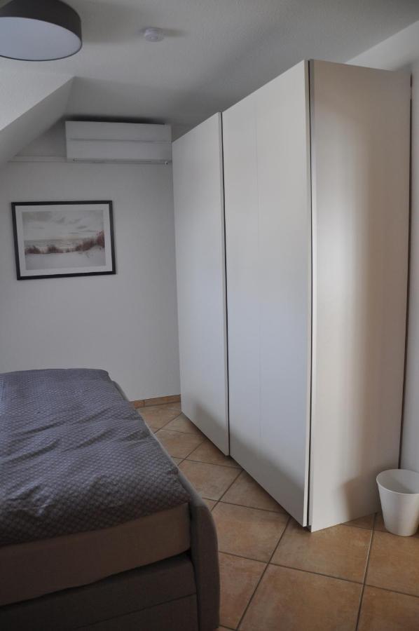 Schnurs Ferienwohnung Romerberg Buitenkant foto
